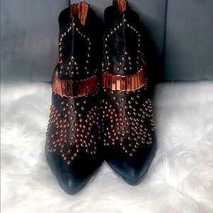 Jeffrey Campbell Black Matte Rose Gold Studded Boots ‼️‼️TODAY ONLY ‼️‼️